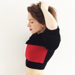 CROPPED TOMMY SWEATER